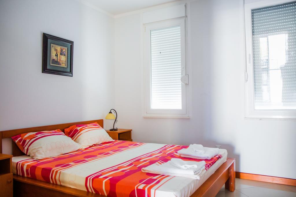 Apartments Riverside تْشيرسيك نوفي المظهر الخارجي الصورة